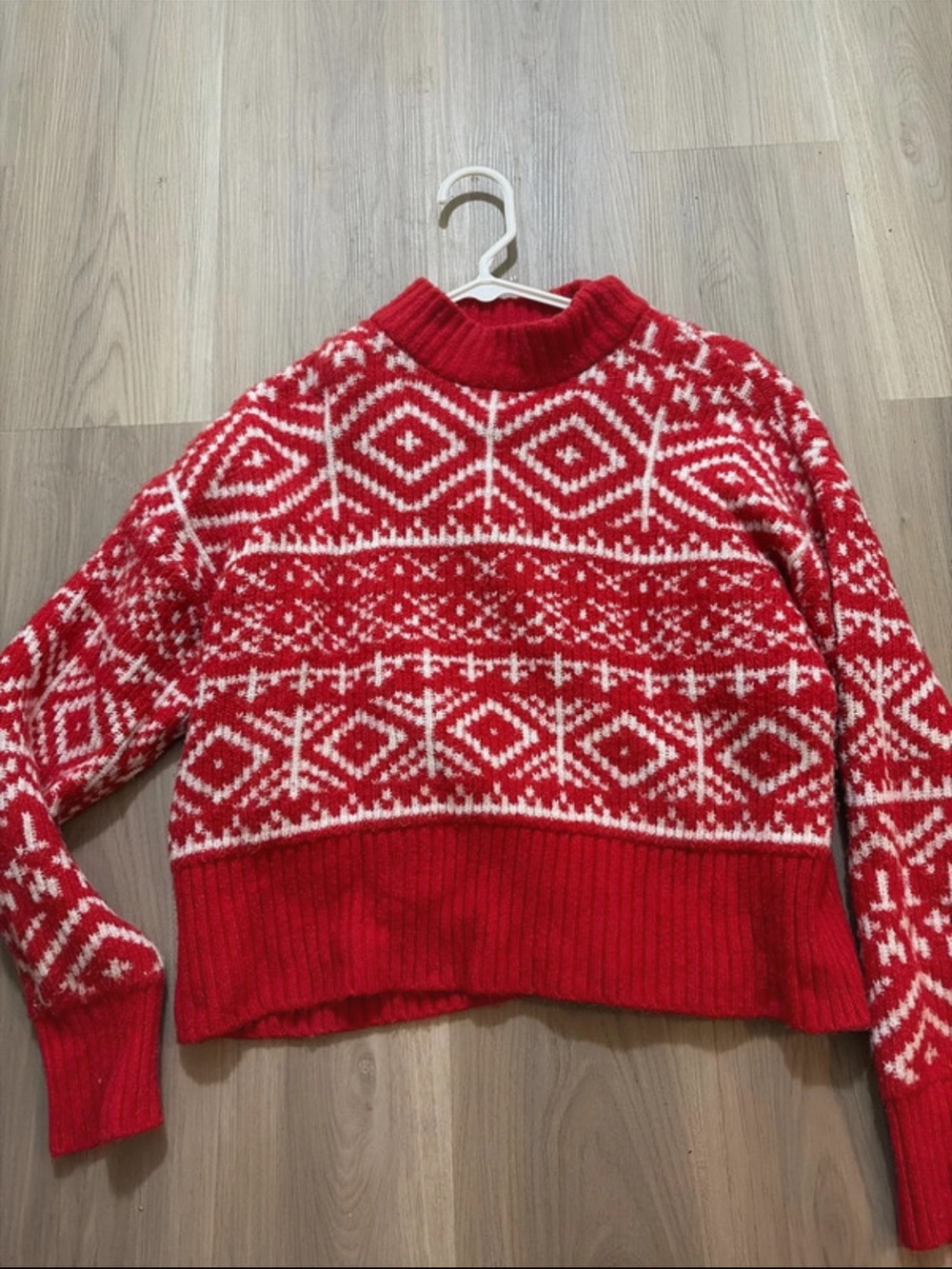 Old Navy Red and White Fair Isle Turtleneck Sweater - Women